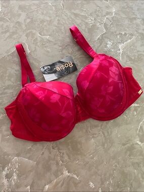 Red bra panty set 34DD /SM marks and Spencer’s NWT